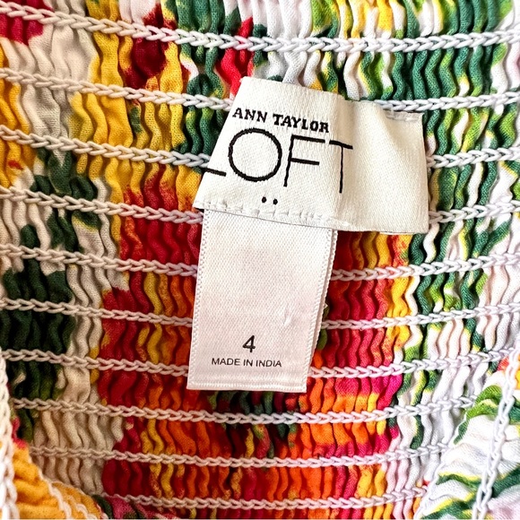 ANN TAYLOR LOFT Floral Smocked Summery Empire Waist Sundress—SZ. 4 - Picture 10 of 15